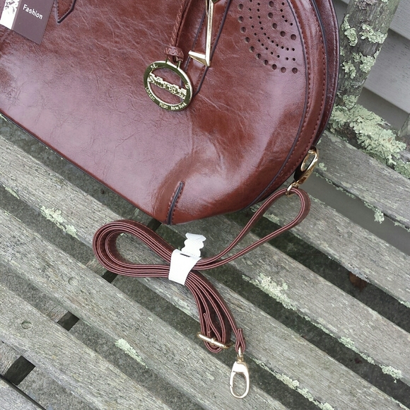 NWT Sorrentino Oval Structured Satchel Handbag With Punched Design - Picture 8 of 16